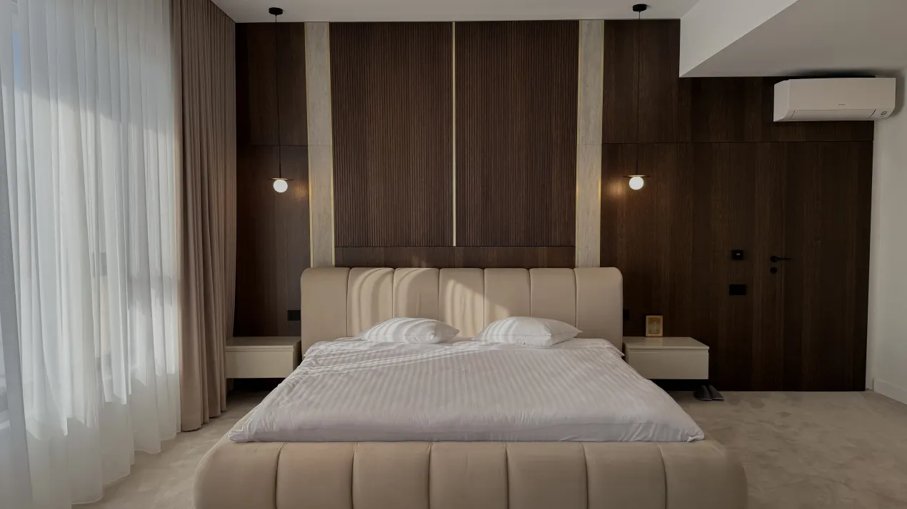 Dormitorul matrimonial al penthouse-ului XENERO Residence