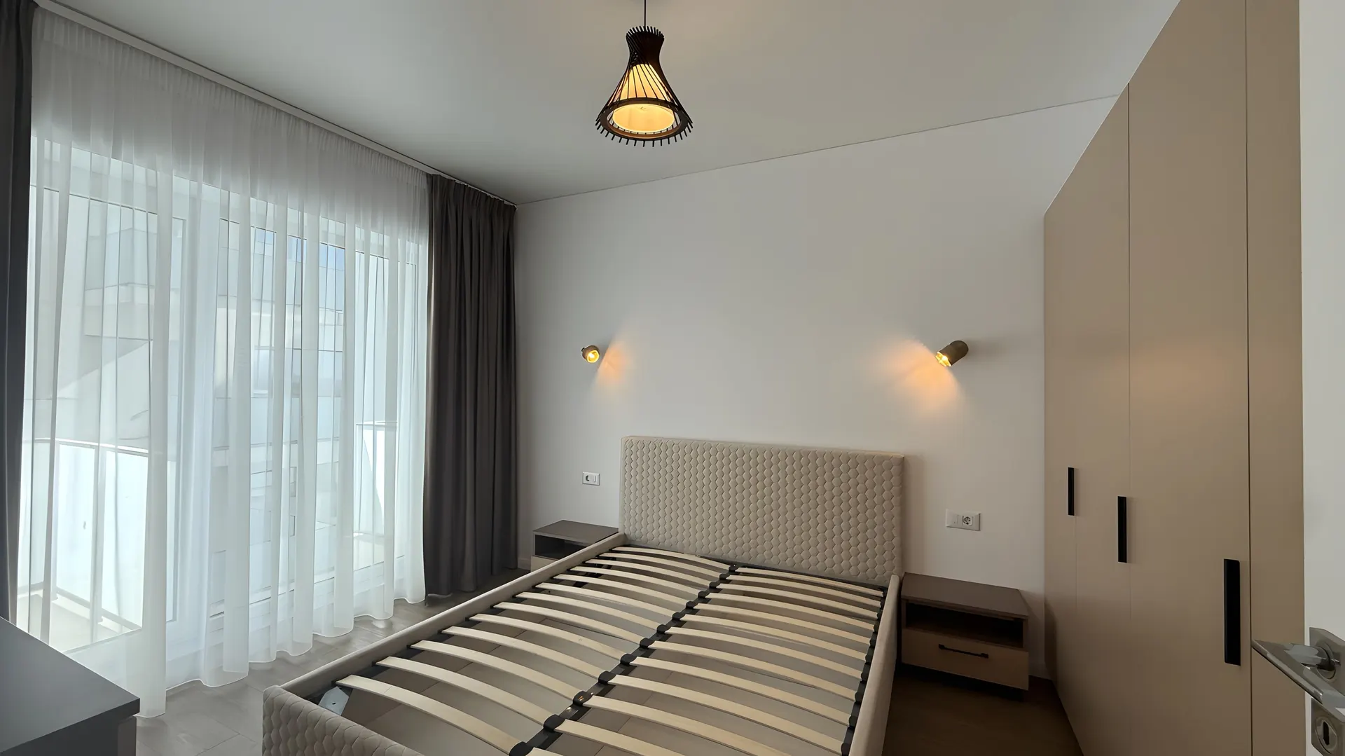 Dormitor într-un apartament finalizat din XENERO Residence