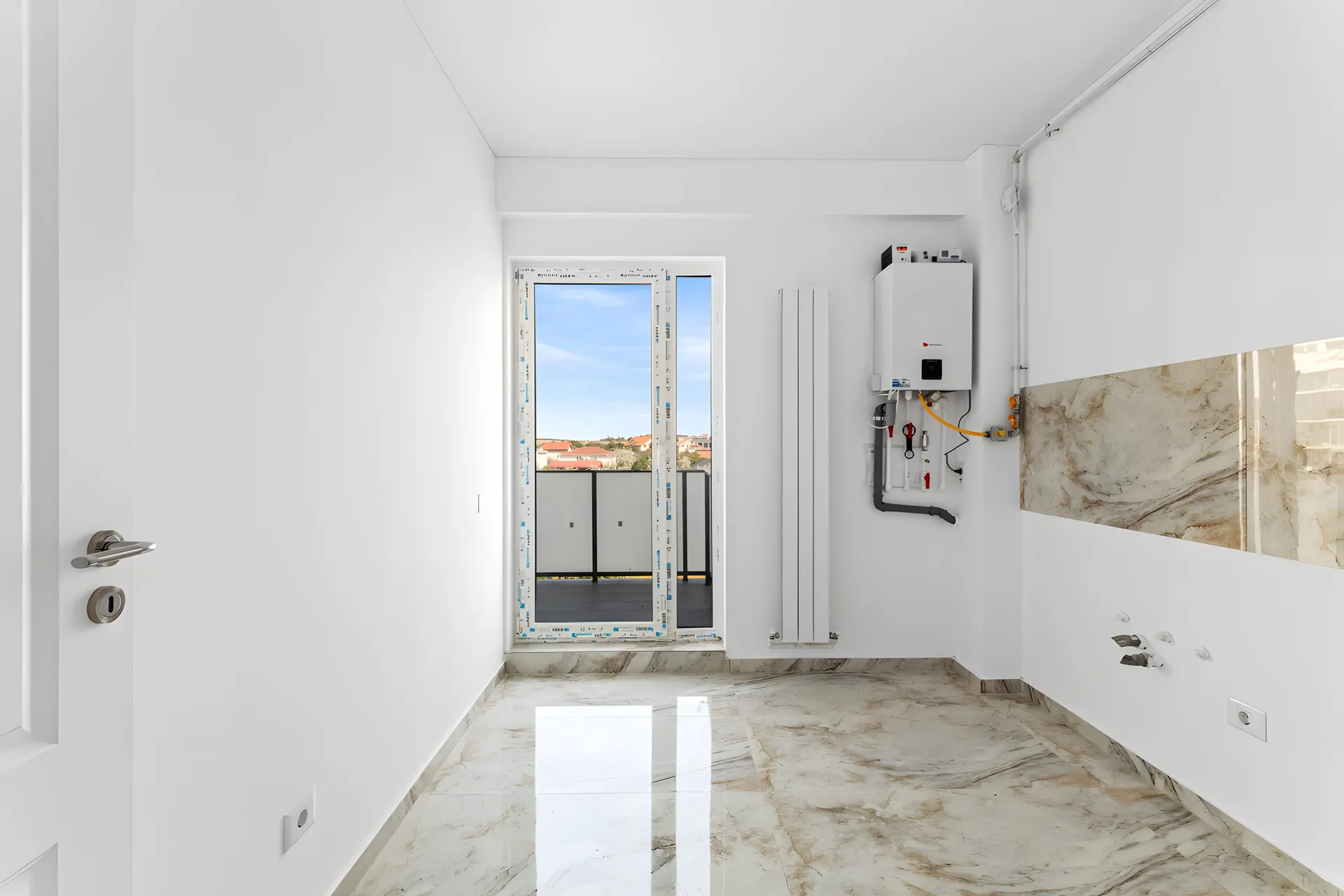 Living luminos într-un apartament finalizat din XENERO Residence, Mamaia Nord